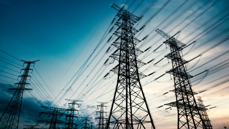 Cemig orienta clientes sobre regularização do contrato de fornecimento de energia